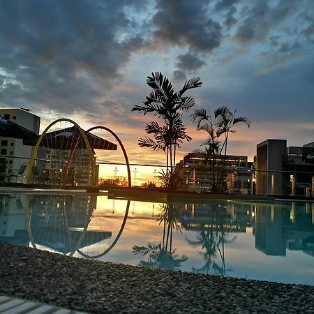 Sabah Oriental Hotel Kota Kinabalu Exterior photo